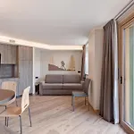 Wood Mountain Planet House * Livigno