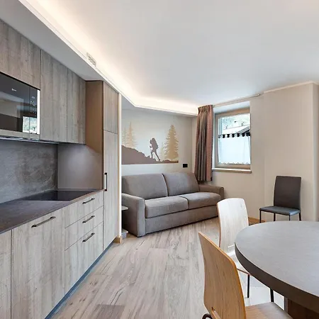 Wood Mountain Planet House * Livigno
