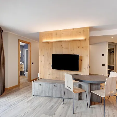 Wood Mountain Planet House Appartement Livigno